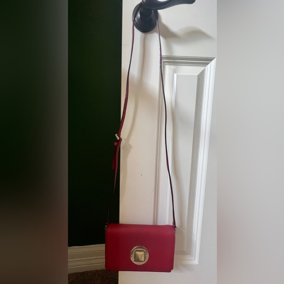 Kate Spade NY Newbury Lane Sally Red Crossbody Bag - EUC - Picture 4 of 13